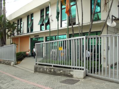 Fachada da Câmara - Divinews